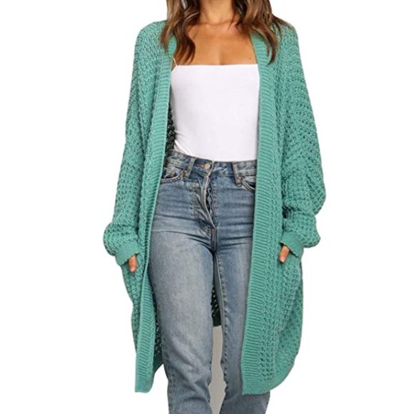 Sweaters - NWT Slouchy Oversized Thick Knit Pocket Cardigan